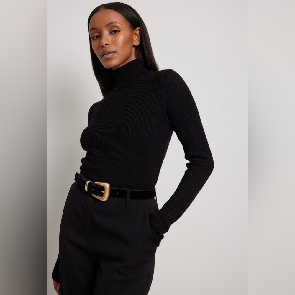 NA-KD Ribbed Polo Knitted Sweater